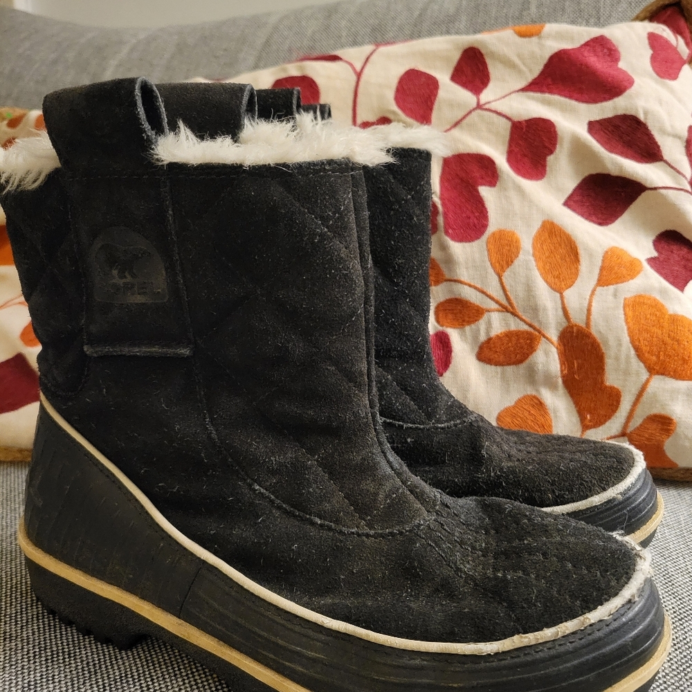 Sorel Black and Tan Winter Boots, Suede - Picture 4 of 8